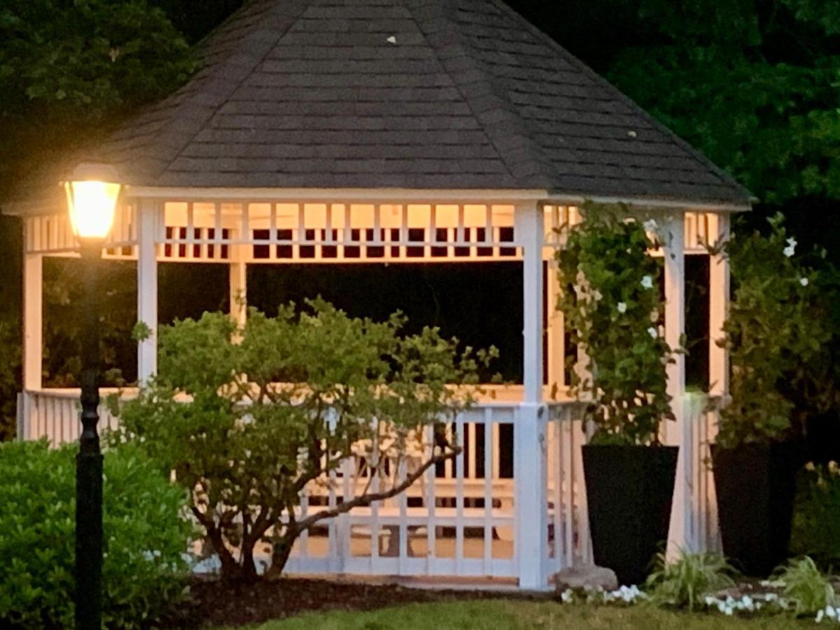 Bed and Breakfast Ashley Manor Barnstable Zewnętrze zdjęcie